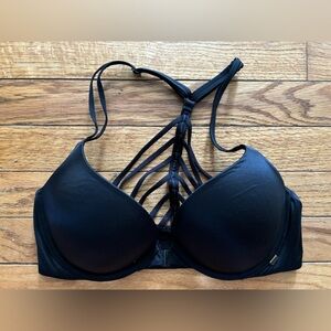 Victoria’s Secret - Very Sexy Lightly Lined Plunge - Front closure racer back
